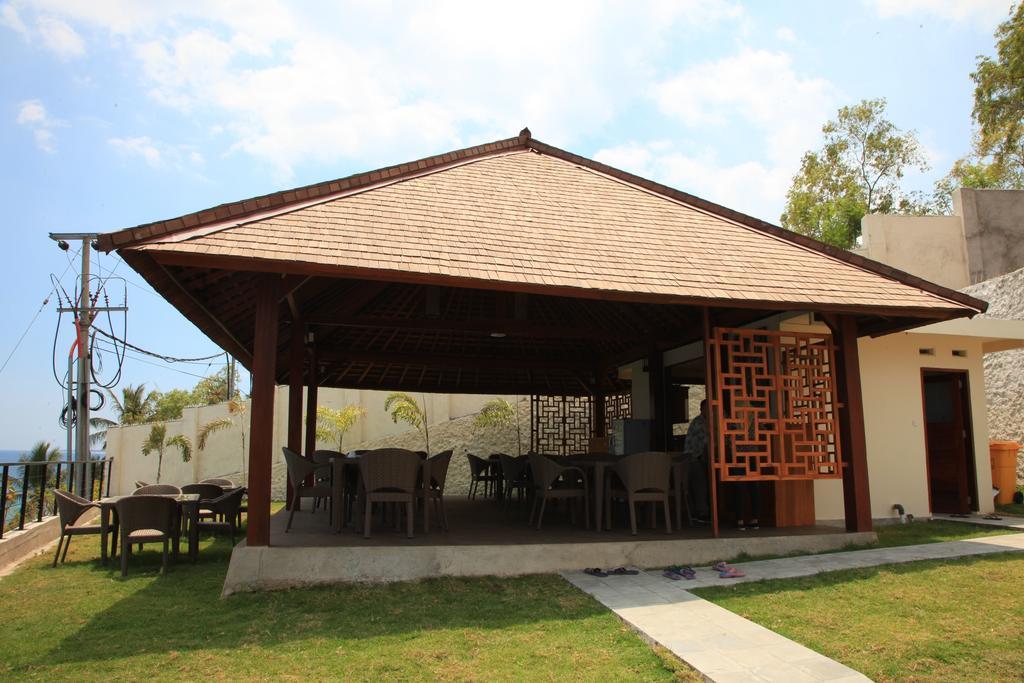 Lima Satu Resort Pemenang Room photo