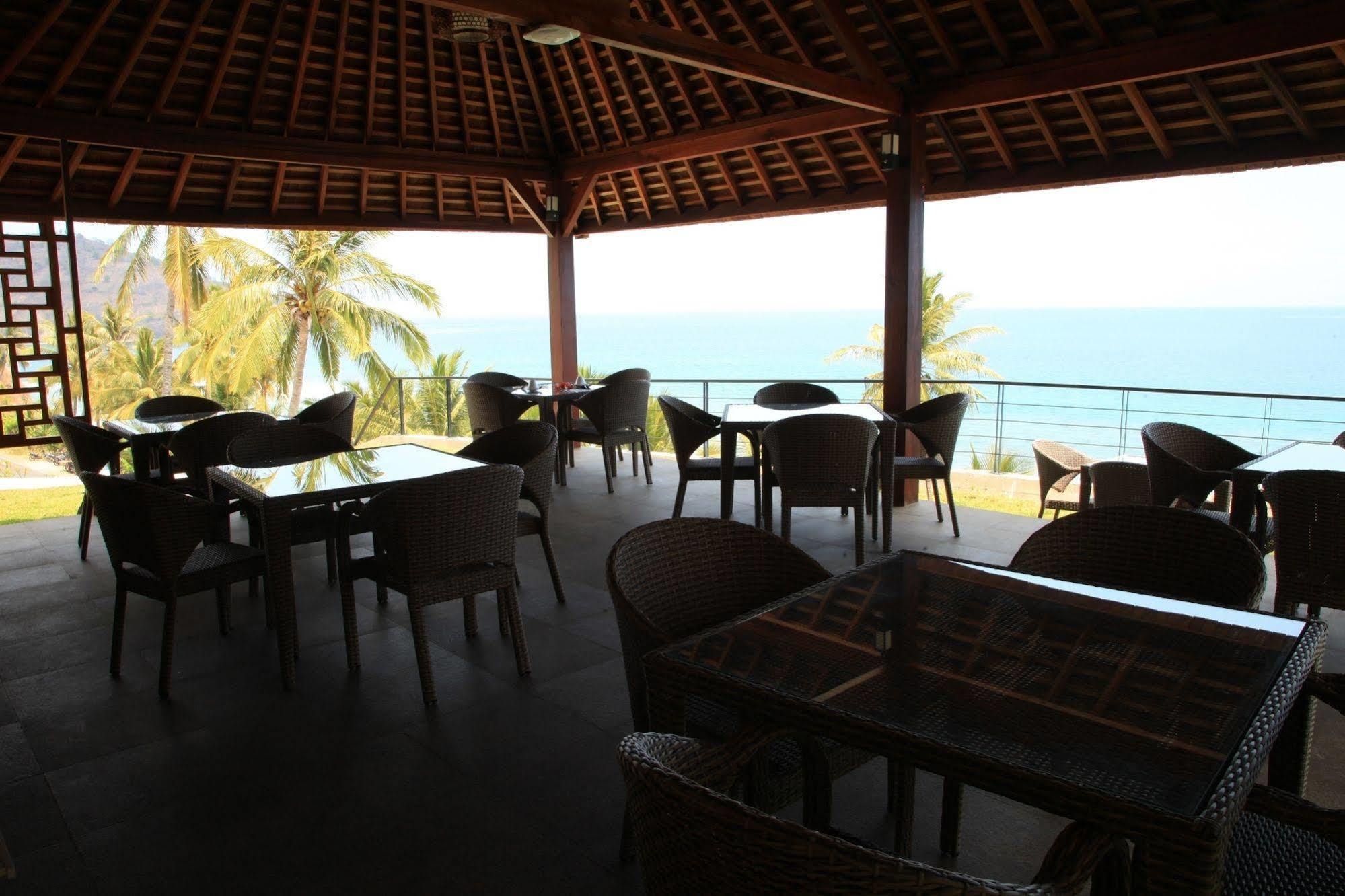 Lima Satu Resort Pemenang Exterior photo
