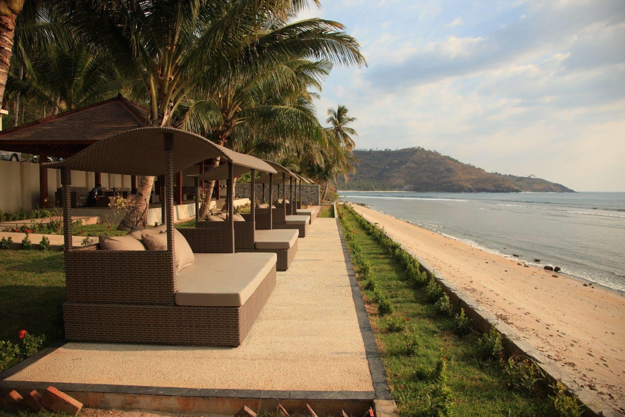 Lima Satu Resort Pemenang Exterior photo